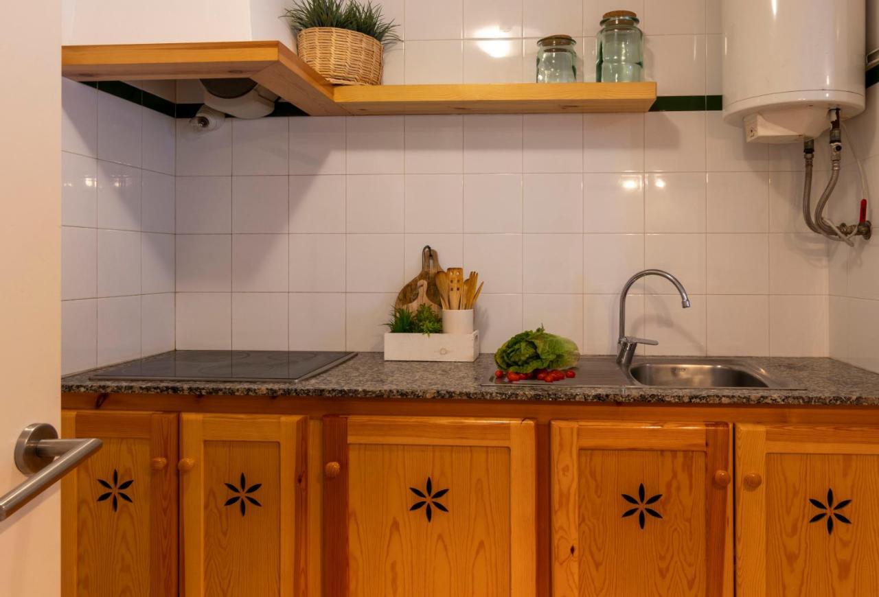 Apartamento Ponent 6 Cala Blanca  Bagian luar foto