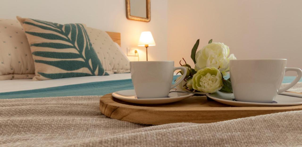 Apartamento Ponent 6 Cala Blanca  Bagian luar foto
