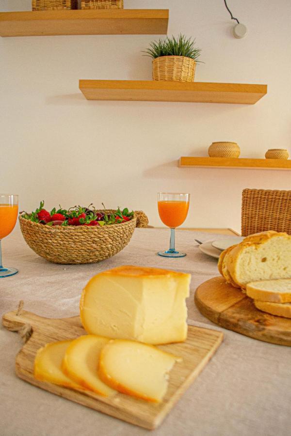 Apartamento Ponent 6 Cala Blanca  Bagian luar foto